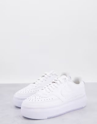 Nike – Court Vision Alta – Sneaker in White