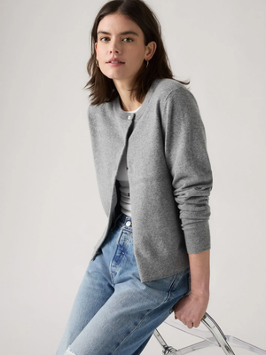 Sweaters & Cardigans