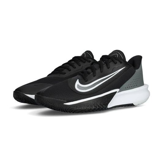 Nike Precision 7 Sneaker